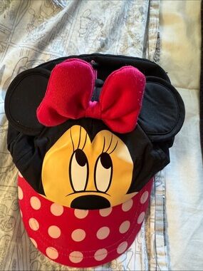 Disney girls hat with neck protection Minnie Mouse